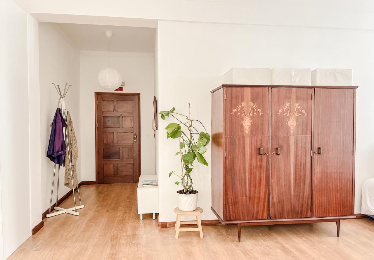 Central Loft With Free Parking Porto Luaran gambar